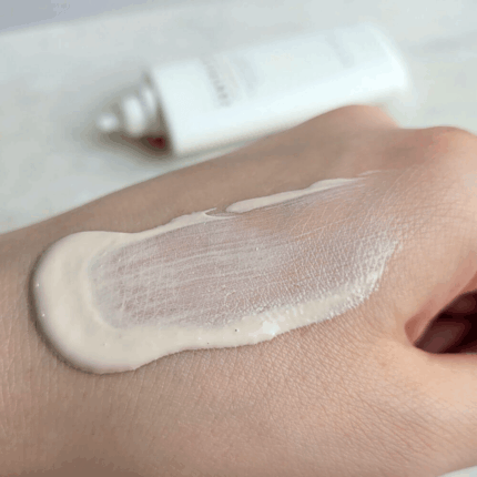 Skin1004 Madagascar Centella Air-Fit Suncream Plus SPF50+ PA++++ 50 ml. 5
